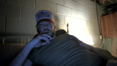 Jim online show from April 2026 04:43:02 AM