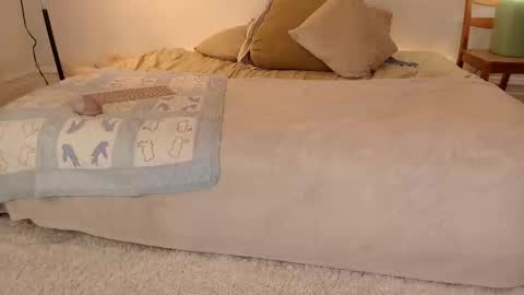 Jsmine  and sometimes Beaulooks online show from November 2025 11:25:01 PM