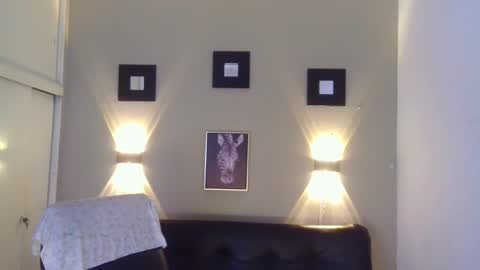 Josneidy  Jos   online show from January 2025 09:54:02 AM