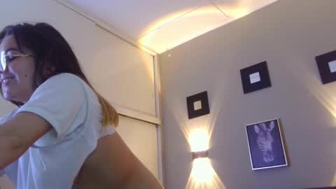 Josneidy  Jos   online show from January 2025 07:51:02 AM