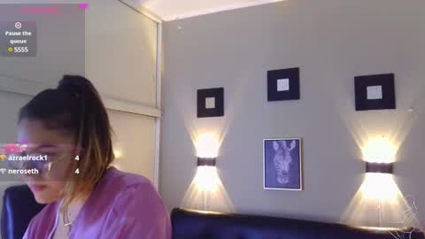 Josneidy  Jos   online show from February 2025 11:33:02 AM