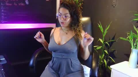 Josneidy  Jos   online show from March 2025 04:39:02 AM