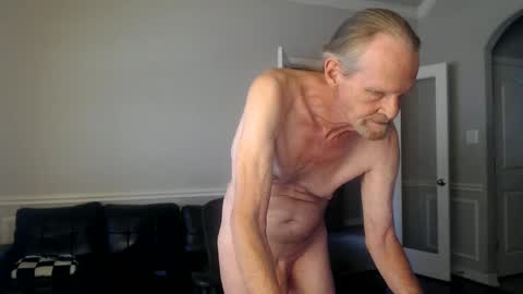 Snapshot of jtull52 chatting on September 2025 06:12:02 PM jtull52 online show from September 2025 06:12:02 PM