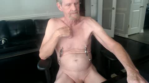 Snapshot of jtull52 chatting on November 2025 09:37:02 PM jtull52 online show from November 2025 09:37:02 PM