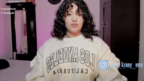 Snapshot of ju_kyung chatting on December 2024 07:50:02 AM Ju Kyung online show from December 2024 07:50:02 AM