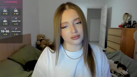 Snapshot of ju_lii chatting on February 2025 02:59:01 PM Julia and Julia online show from February 2025 02:59:01 PM