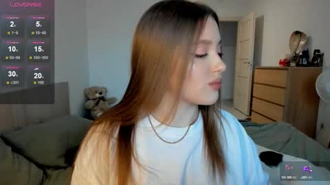 Snapshot of ju_lii chatting on February 2025 02:26:01 PM Julia and Julia online show from February 2025 02:26:01 PM