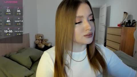 Snapshot of ju_lii chatting on February 2025 02:35:02 PM Julia and Julia online show from February 2025 02:35:02 PM