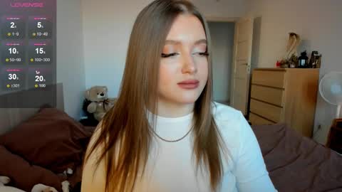 Snapshot of ju_lii chatting on February 2025 02:34:01 PM Julia and Julia online show from February 2025 02:34:01 PM