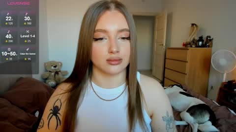 Snapshot of ju_lii chatting on February 2025 02:13:02 PM Julia and Julia online show from February 2025 02:13:02 PM