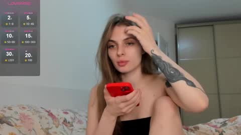 Snapshot of ju_lii chatting on October 2025 04:15:02 PM Julia and Julia online show from October 2025 04:15:02 PM