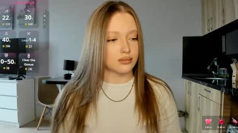 Snapshot of ju_lii chatting on May 2026 09:58:02 AM Julia and Julia online show from May 2026 09:58:02 AM