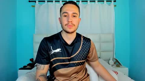 Snapshot of juan__jimenez chatting on November 2025 01:44:01 AM Juan online show from November 2025 01:44:01 AM