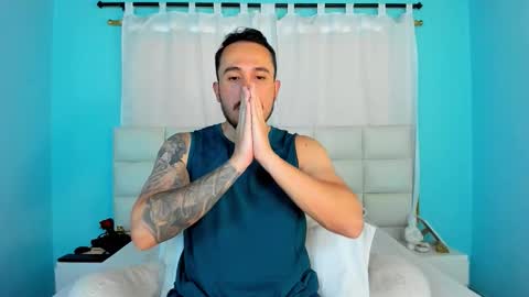 Snapshot of juan__jimenez chatting on November 2025 06:00:02 PM Juan online show from November 2025 06:00:02 PM