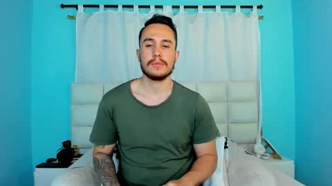 Snapshot of juan__jimenez chatting on December 2025 12:08:01 AM Juan online show from December 2025 12:08:01 AM