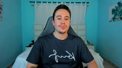Snapshot of juan__jimenez chatting on April 2026 09:34:01 PM Juan online show from April 2026 09:34:01 PM