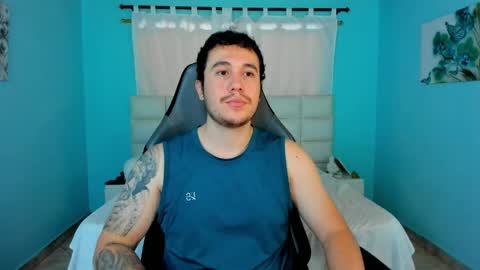 Snapshot of juan__jimenez chatting on May 2026 03:29:01 PM Juan online show from May 2026 03:29:01 PM