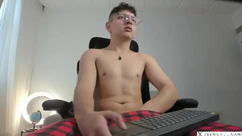 Snapshot of juan_belmont1 chatting on July 2026 04:05:01 PM juan_belmont1 online show from July 2026 04:05:01 PM