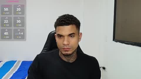 juan_gomez_1 online show from February 2026 09:30:01 AM