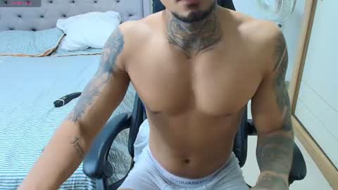 juan_gomez_1 online show from July 2026 02:18:02 AM