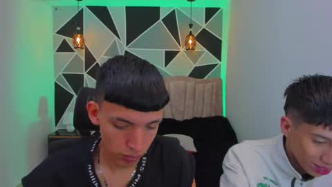 JuanSteven online show from November 2025 12:36:02 PM