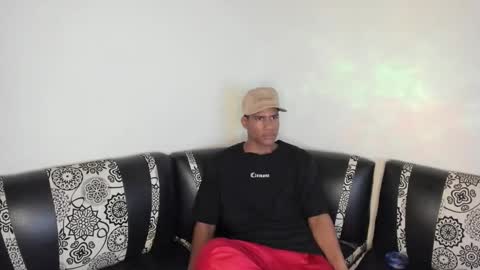 Snapshot of juanbigcock21cm chatting on April 2026 06:03:02 PM juan jose online show from April 2026 06:03:02 PM