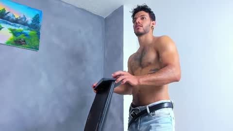 Juan Esteban online show from July 2026 12:48:02 PM