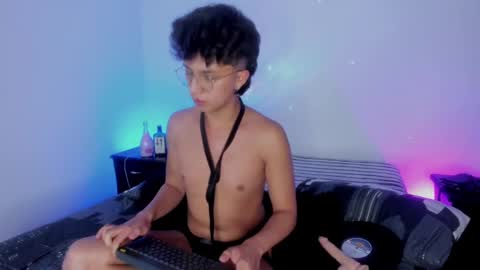 Snapshot of juandaaa__ chatting on February 2025 01:46:02 AM juandaaa__ online show from February 2025 01:46:02 AM