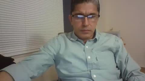 juanearth1 online show from March 2026 11:22:02 PM