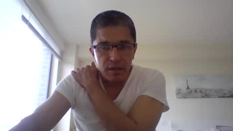 juanearth1 online show from June 2026 09:50:02 PM