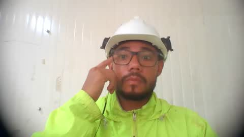 Snapshot of juanfe_style chatting on November 2025 03:58:01 PM juanfe_style online show from November 2025 03:58:01 PM