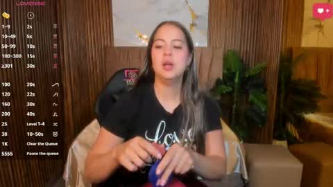 JUANITA online show from May 2026 11:37:01 AM
