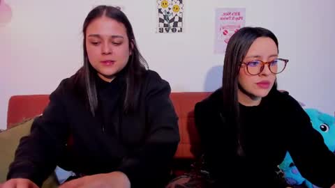 juanitaaa_ online show from June 2026 08:41:02 PM