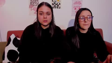 juanitaaa_ online show from June 2026 10:59:02 PM