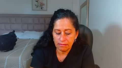 Juanita online show from July 2026 04:27:02 PM