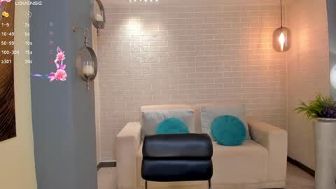 Snapshot of juanitaclay chatting on December 2024 02:48:02 PM Juanita Clay online show from December 2024 02:48:02 PM