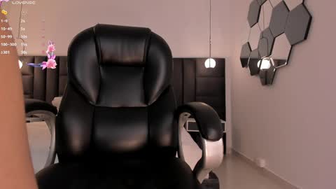 Snapshot of juanitaclay chatting on February 2025 02:46:01 PM Juanita Clay online show from February 2025 02:46:01 PM