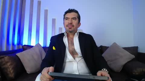 Juan k online show from April 2026 04:22:01 PM