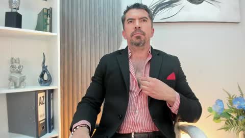Juan k online show from May 2026 01:14:02 AM