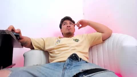 JUAN  online show from June 2026 03:27:01 PM