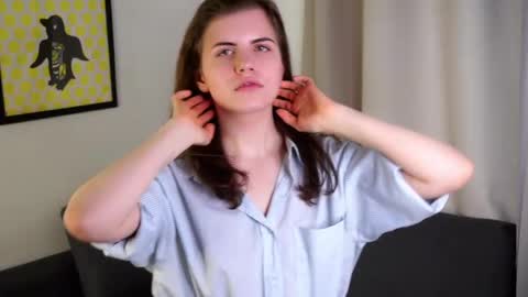 Isabel online show from April 2026 09:28:02 AM