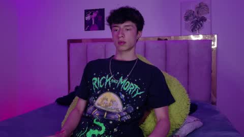 juanmres online show from May 2026 08:16:01 PM