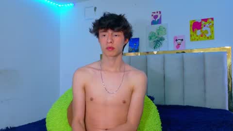 juanmres online show from July 2026 06:58:01 PM