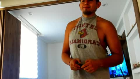 Juan online show from May 2026 09:45:01 PM