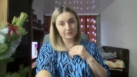 Snapshot of judevalenti chatting on December 2024 04:24:02 PM JudeValenti online show from December 2024 04:24:02 PM