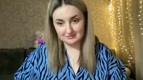 Snapshot of judevalenti chatting on December 2025 05:52:02 PM JudeValenti online show from December 2025 05:52:02 PM