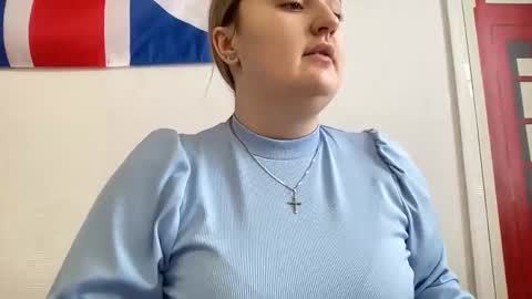 Snapshot of judevalenti chatting on December 2025 08:55:02 AM JudeValenti online show from December 2025 08:55:02 AM