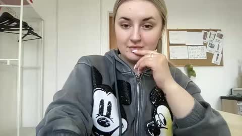 Snapshot of judevalenti chatting on May 2026 06:10:01 AM JudeValenti online show from May 2026 06:10:01 AM