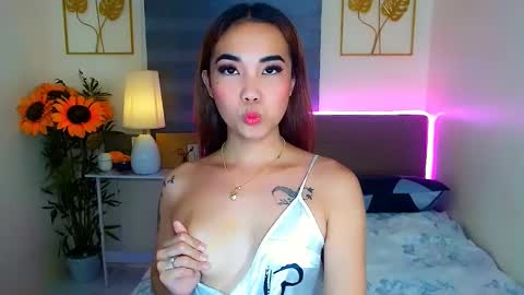 EloiseMoree online show from February 2026 10:25:01 AM
