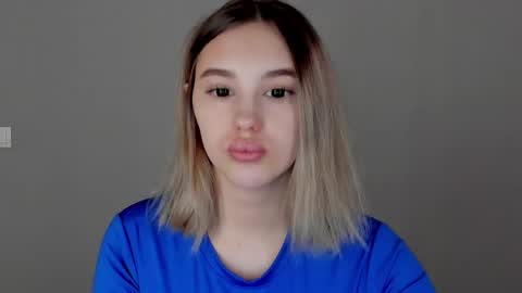 Snapshot of judymiles chatting on January 2025 03:57:02 AM Angelica online show from January 2025 03:57:02 AM